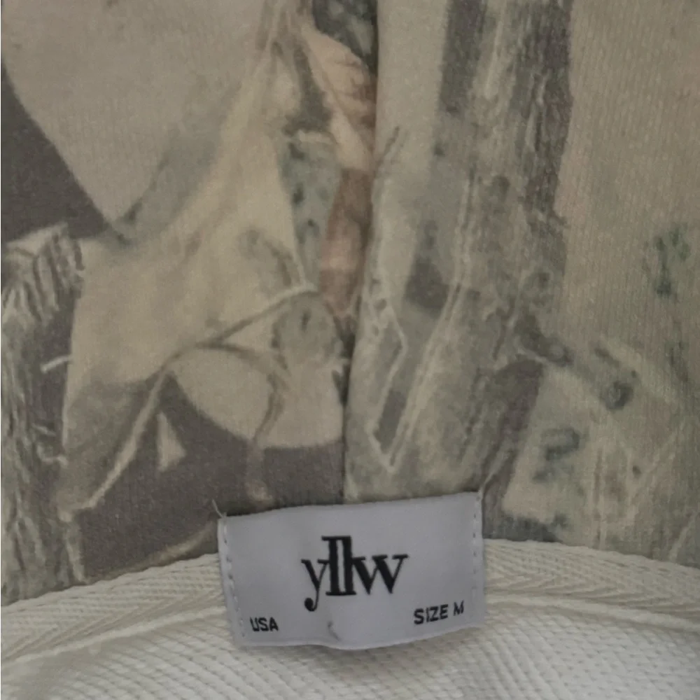 Yellow the Label hoodie - Picture 8 of 9